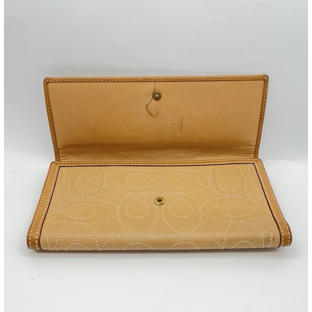 Coach Signature Logo Embossed Leather Tri Fold Stitched Wallet License Window - Picture 6 of 16